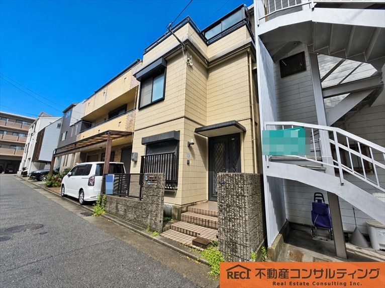 神戸市灘区岸地通1丁目　中古戸建の前面道路含む現地写真|JR「摩耶」駅徒歩10分圏内