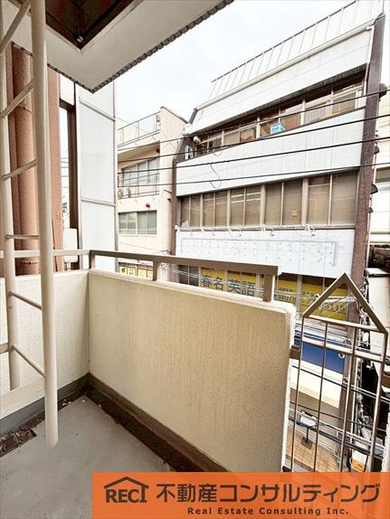 サンコート住吉駅前のバルコニー