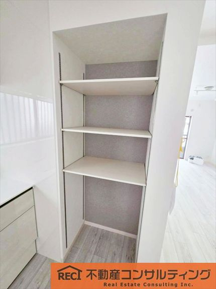 西宮市小松南町2丁目　中古戸建の収納