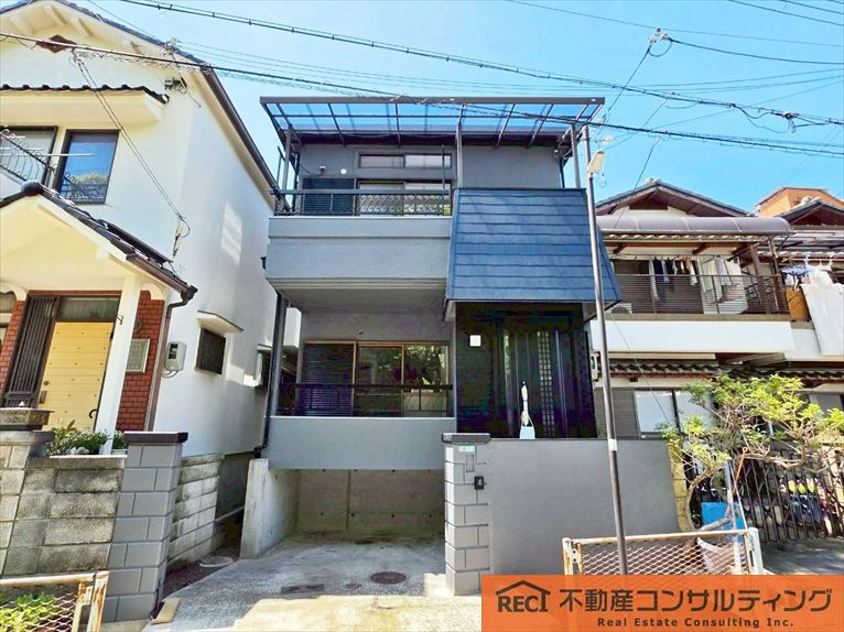 西宮市小松南町2丁目　中古戸建
