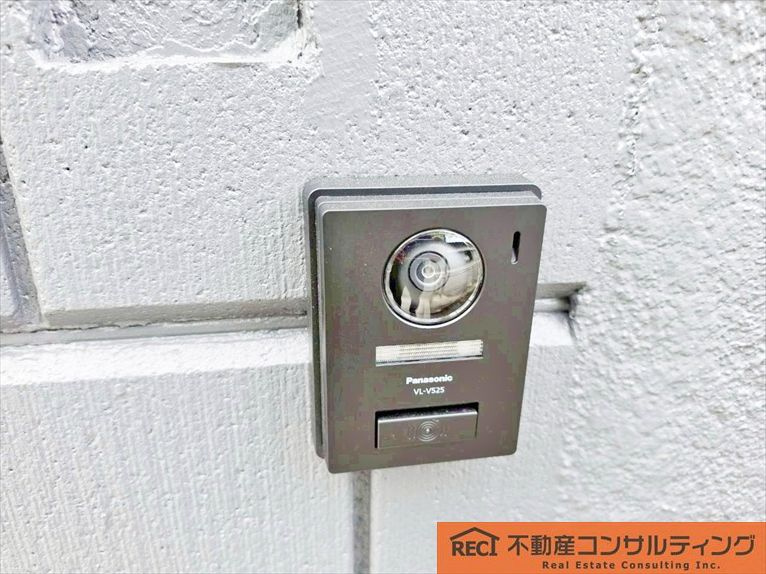 西宮市小松南町2丁目　中古戸建の防犯設備