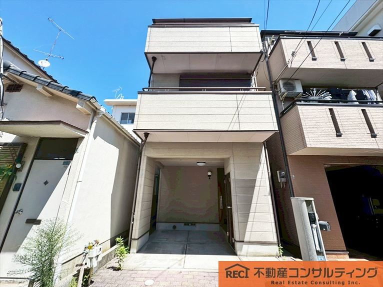 神戸市灘区上河原4丁目　中古戸建の外観|リフォーム済み