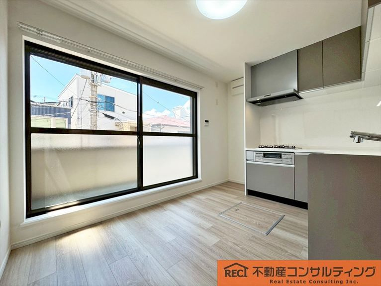 神戸市灘区上河原4丁目　中古戸建のキッチン