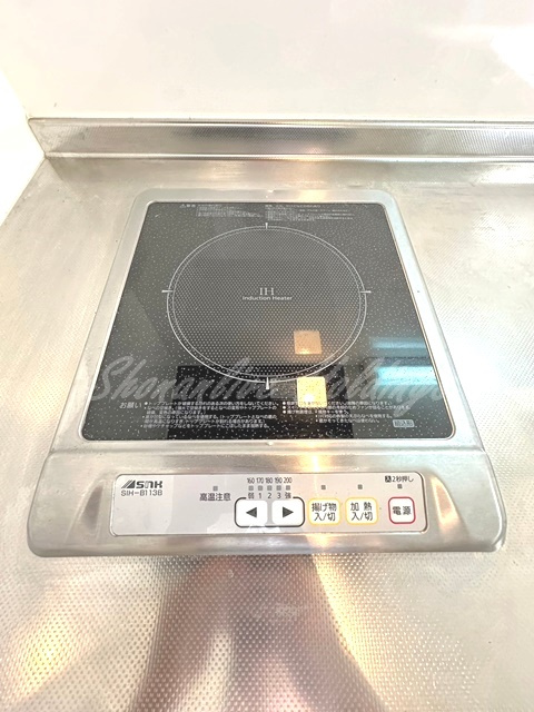 藤沢市藤沢のアパートのキッチン