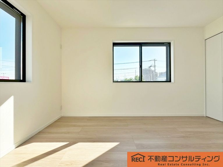 西宮市今津久寿川町　新築戸建の寝室