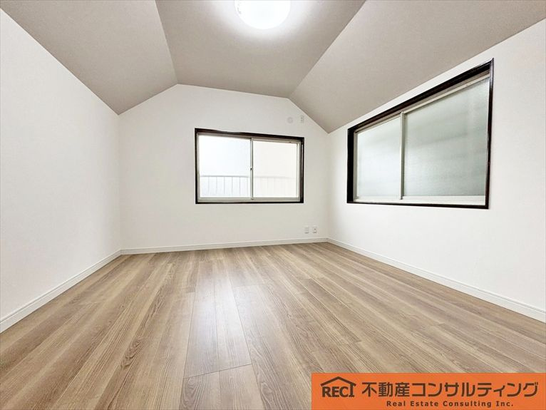 神戸市東灘区田中町4丁目　中古戸建の寝室