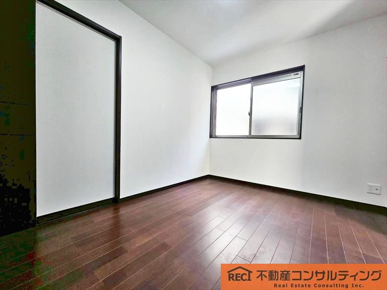 西宮市苦楽園四番町　中古戸建の子供部屋