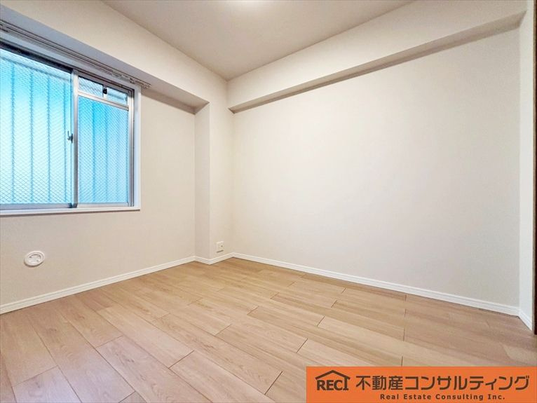 深江駅前ビルの子供部屋