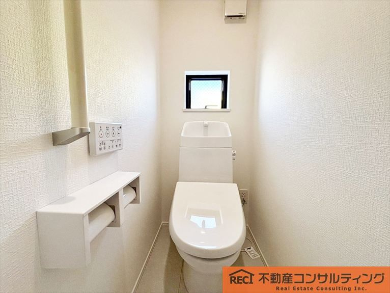 神戸市東灘区魚崎南町6丁目　新築戸建　B号地のトイレ