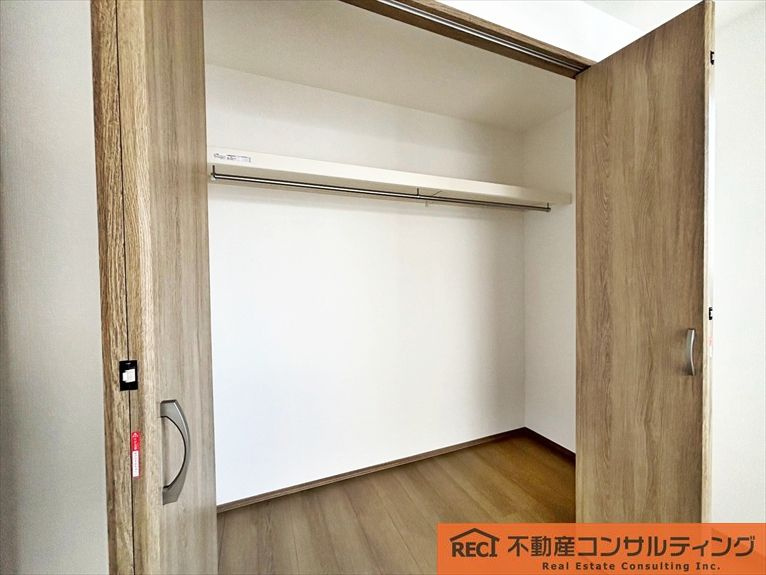 神戸市東灘区魚崎南町6丁目　新築戸建　A号地の洋室