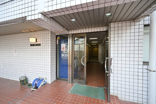 ハイシティ高田馬場のエントランス|落ち着いたエントランスです