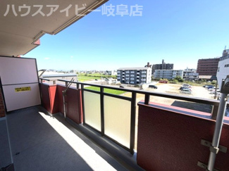 【展望】 | セザール第二細畑4階部分！敷地内駐車場あり！浴室乾燥機・食器洗浄乾燥機付き！細畑駅まで徒歩10分！ | セザール第二細畑4階部分！敷地内駐車場あり！浴室乾燥機・食器洗浄乾燥機付き！細畑駅まで徒歩10分！