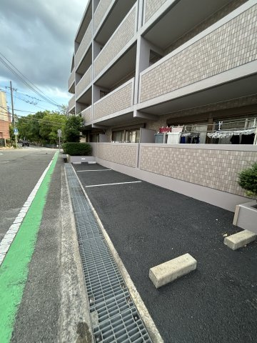 ルーラルエクシードTMの駐車場