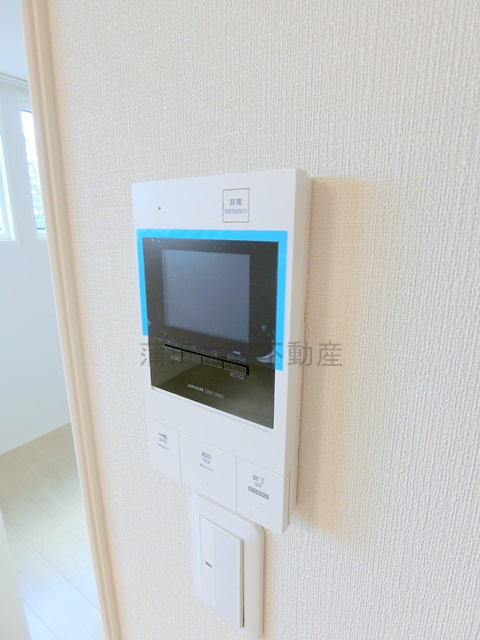めぞん梅の里の設備|TVモニター付オートロック