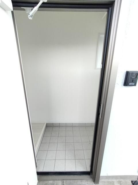 サーラ桶川の玄関