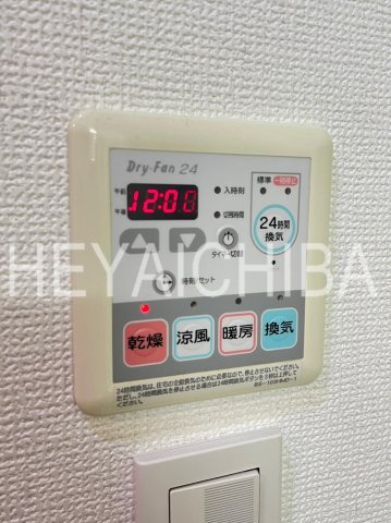 ライジングプレイス浅草弐番館の設備|浴室乾燥機