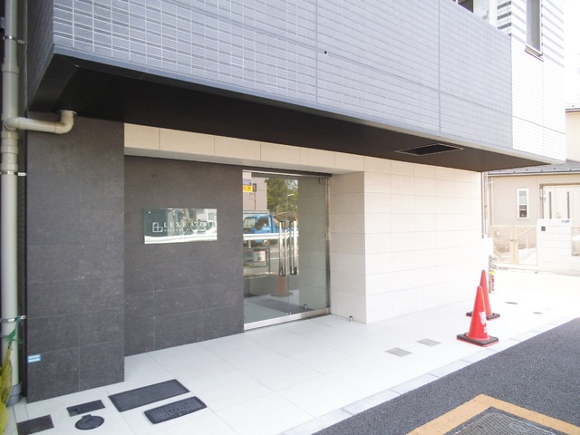 ＬＥＸＥＡＺＥＳＴ赤羽の外観|環八沿いの人気マンション！