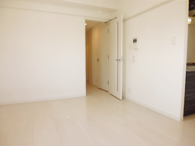 ＬＥＸＥＡＺＥＳＴ赤羽の寝室|お部屋の奥から見た写真です♪