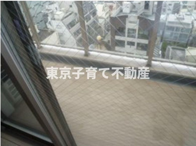 フレンシア文京関口のバルコニー