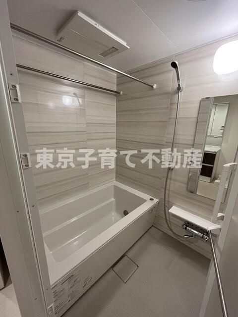 フレンシア文京関口の浴室