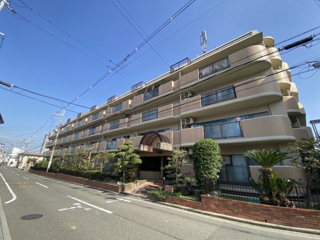 サン北野田ハイツ６階の外観