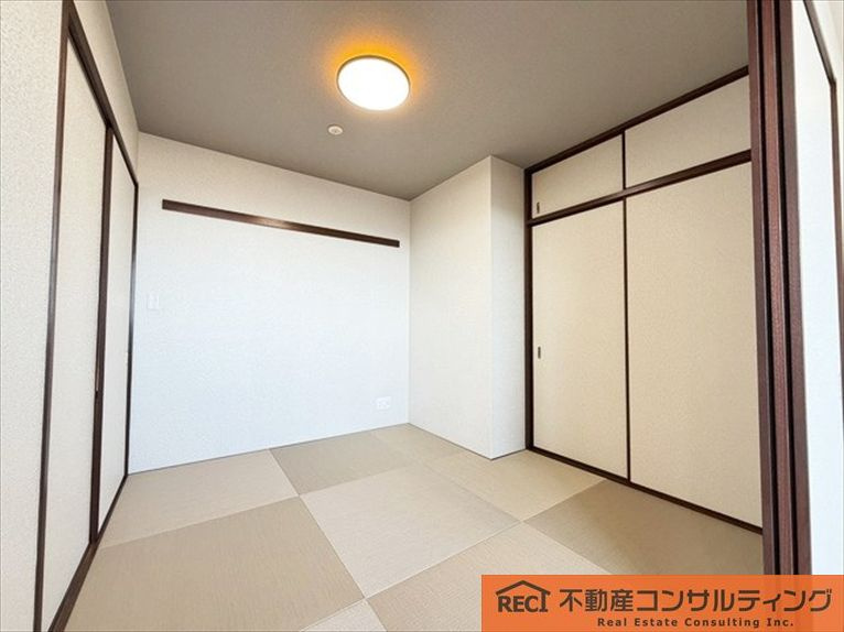 グランスイート六甲篠原本町の寝室