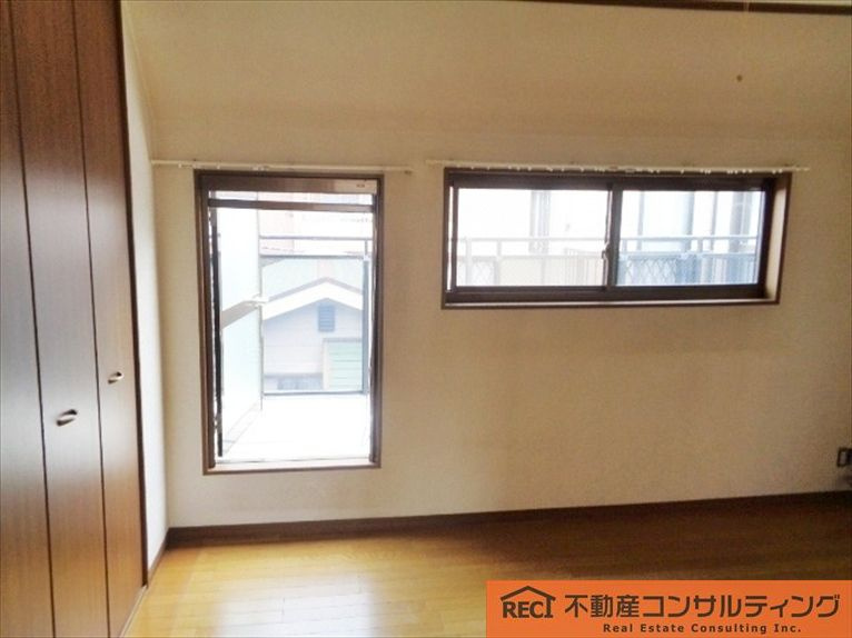 神戸市東灘区本庄町1丁目　中古戸建の洋室