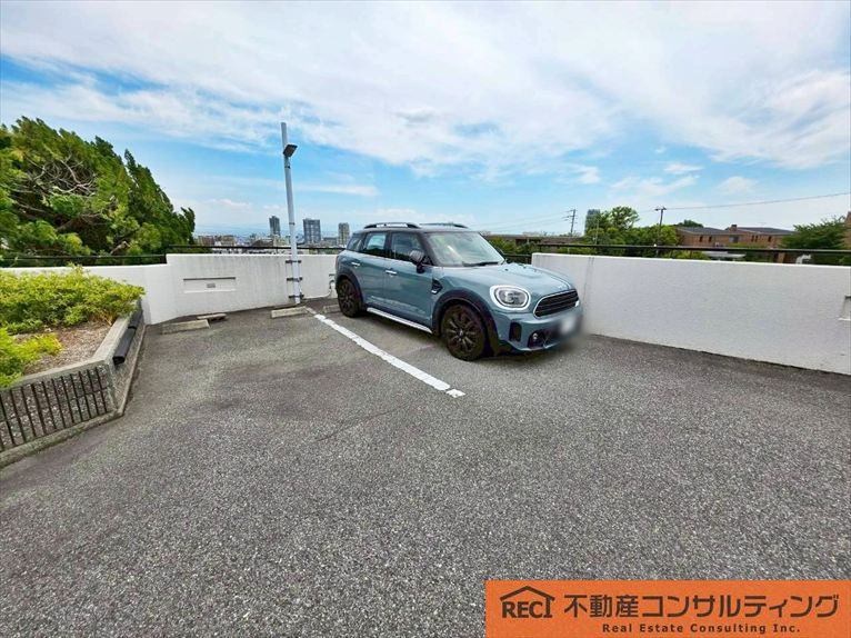 パレロワイヤル岡本のその他