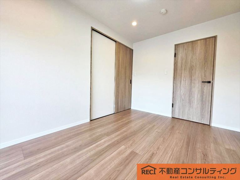 ローズハイツ夙川の洋室