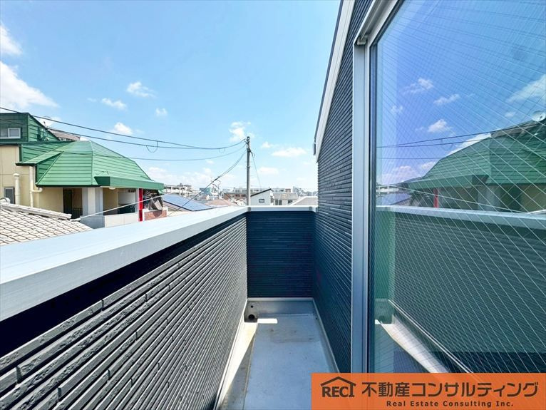 神戸市東灘区魚崎北町8丁目 中古戸建のバルコニー