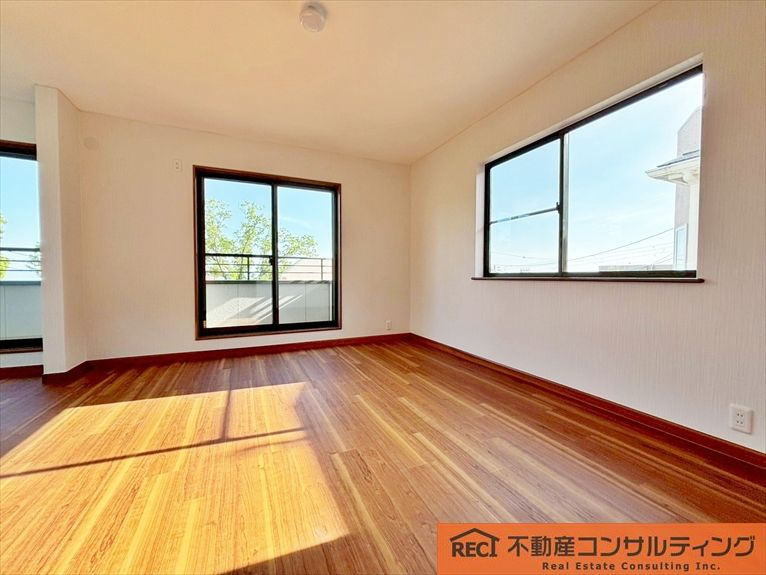 神戸市東灘区鴨子ヶ原2丁目　中古戸建の寝室