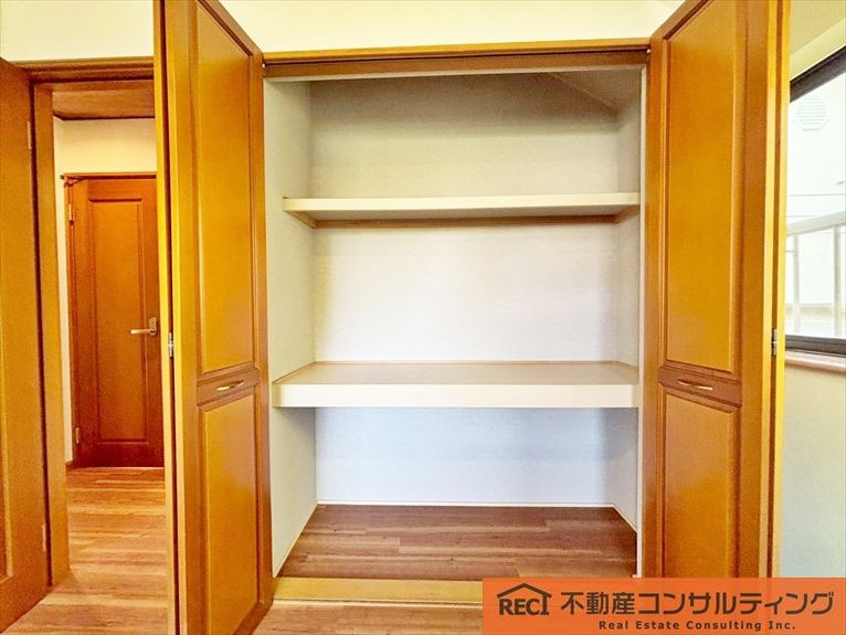 神戸市東灘区鴨子ヶ原2丁目　中古戸建の収納