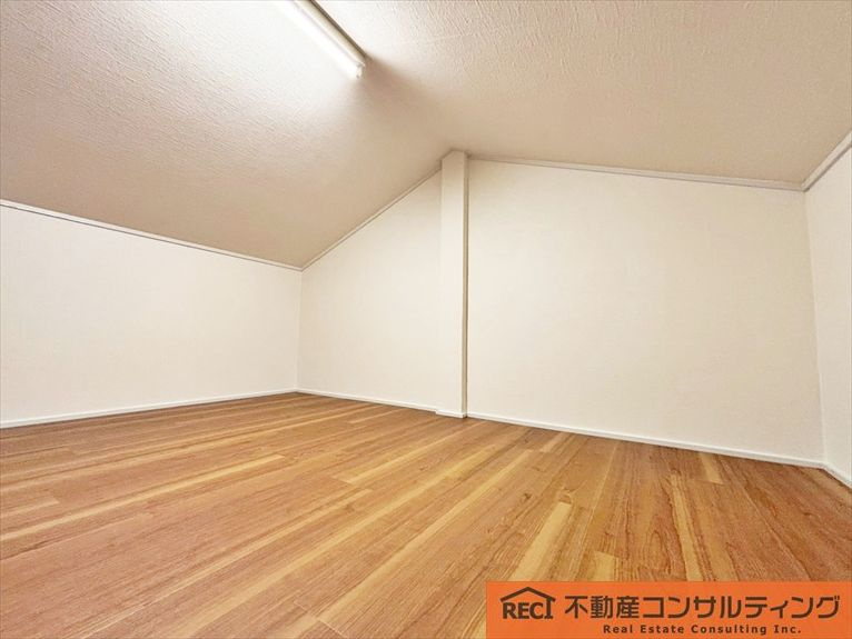 神戸市東灘区鴨子ヶ原2丁目　中古戸建の子供部屋