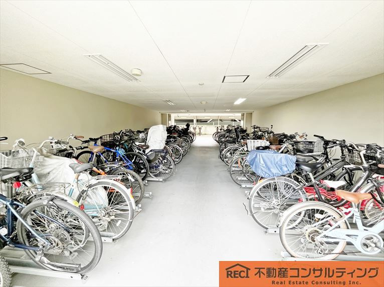 グレイスビュー六甲山手の駐車場