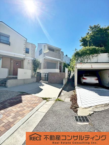 西宮市苦楽園四番町　中古戸建の外観