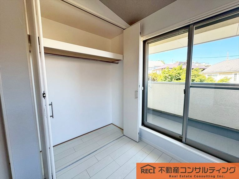 西宮市苦楽園四番町　中古戸建の収納