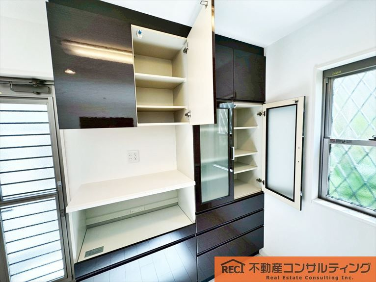 西宮市苦楽園四番町　中古戸建のキッチン