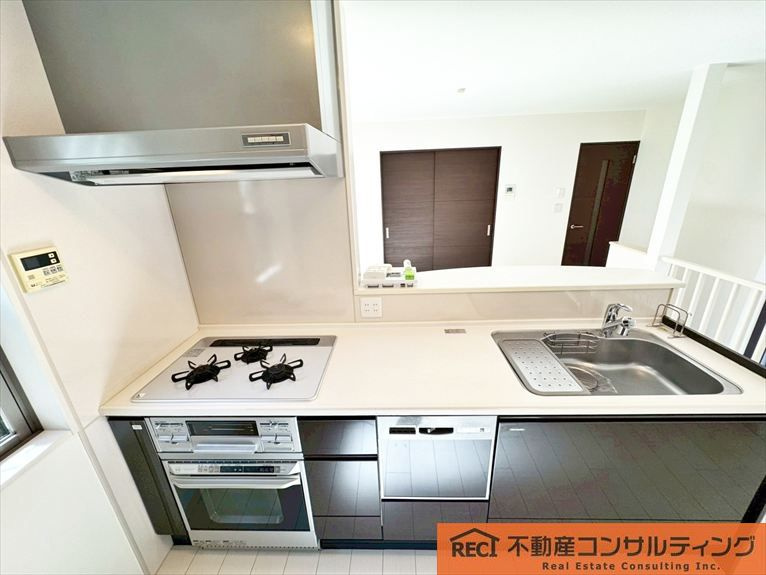 西宮市苦楽園四番町　中古戸建のキッチン|建物延べ面積114.98㎡