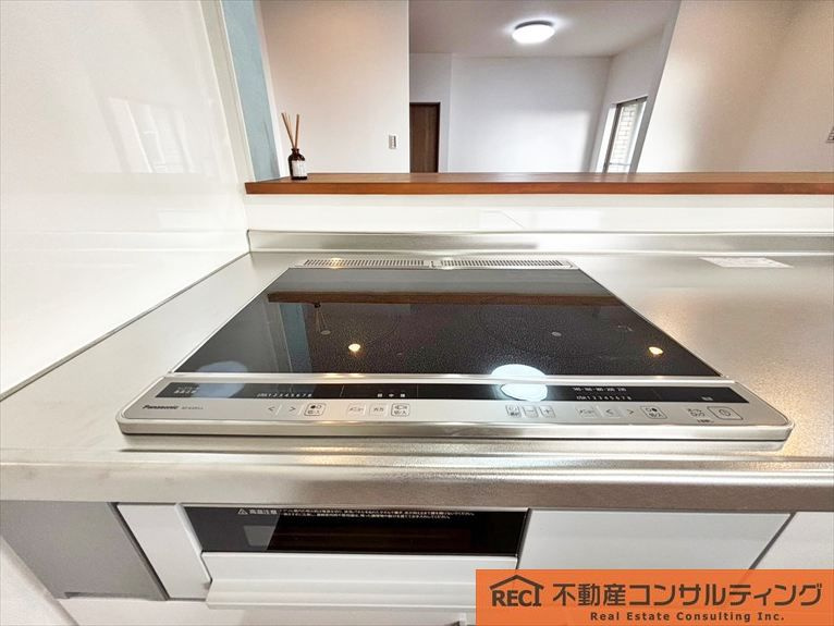 神戸市東灘区鴨子ヶ原3丁目　中古戸建のキッチン