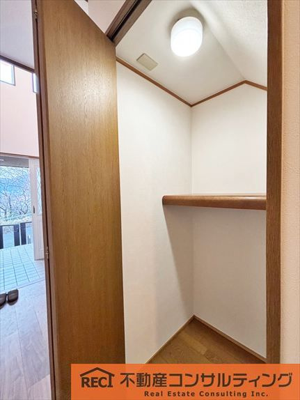 神戸市東灘区鴨子ヶ原3丁目　中古戸建の収納