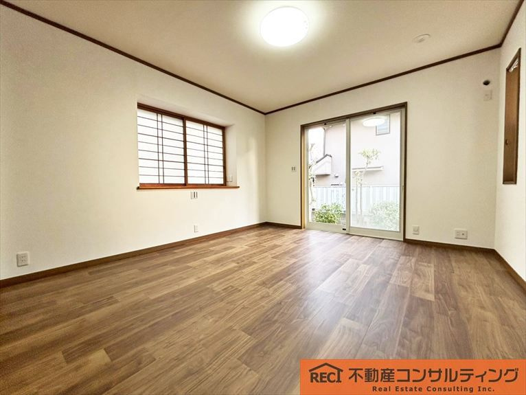神戸市東灘区鴨子ヶ原3丁目　中古戸建の寝室