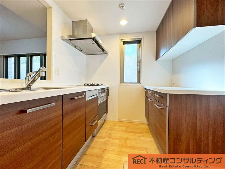 メープル御影山手セレヴィのキッチン