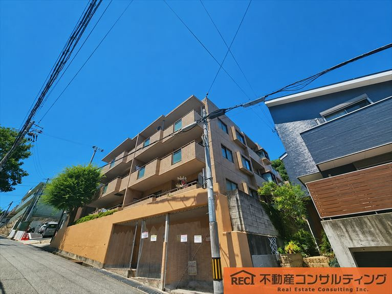 グランドメゾン六甲箕岡