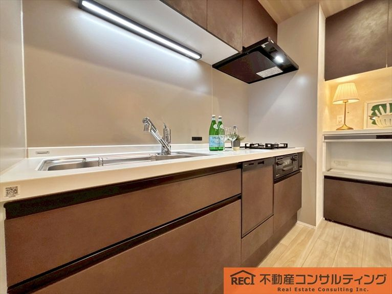 日商岩井上甲子園マンションのキッチン|エアコン先行配管施工済♪
