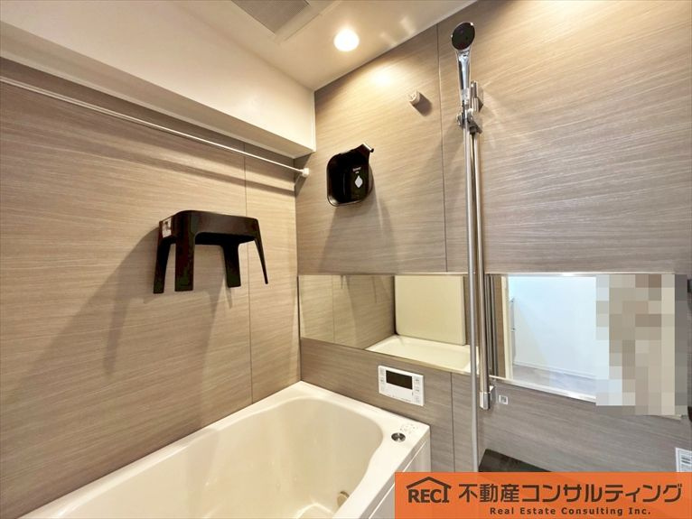 日商岩井上甲子園マンションの浴室