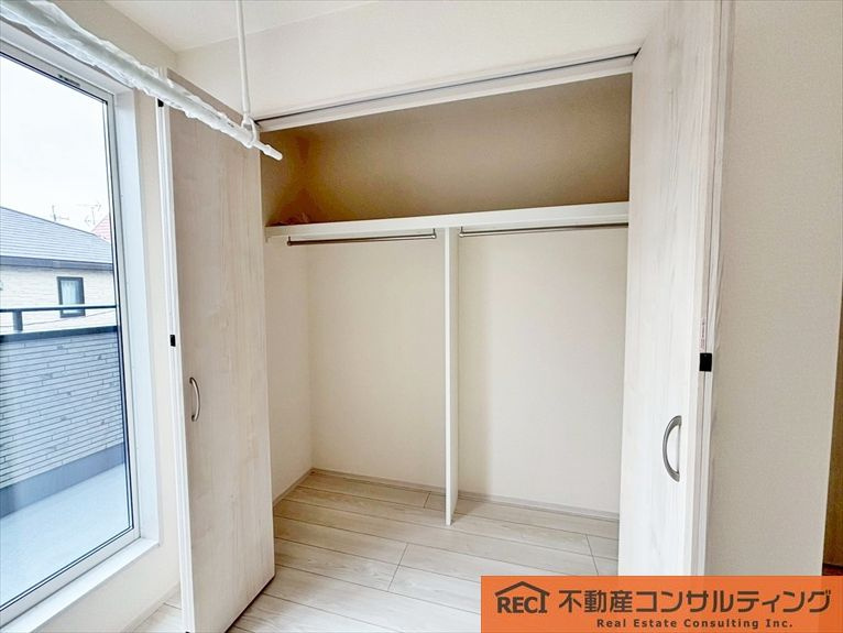 西宮市浜甲子園2丁目　新築戸建　1号棟の収納