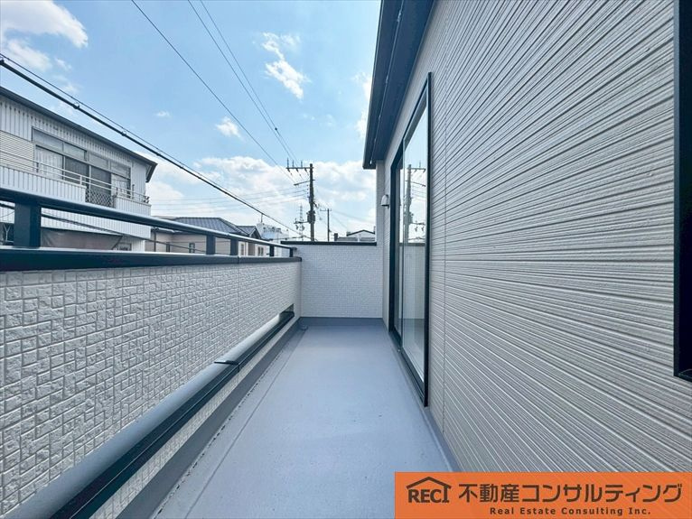 西宮市東鳴尾町2丁目　新築戸建のバルコニー