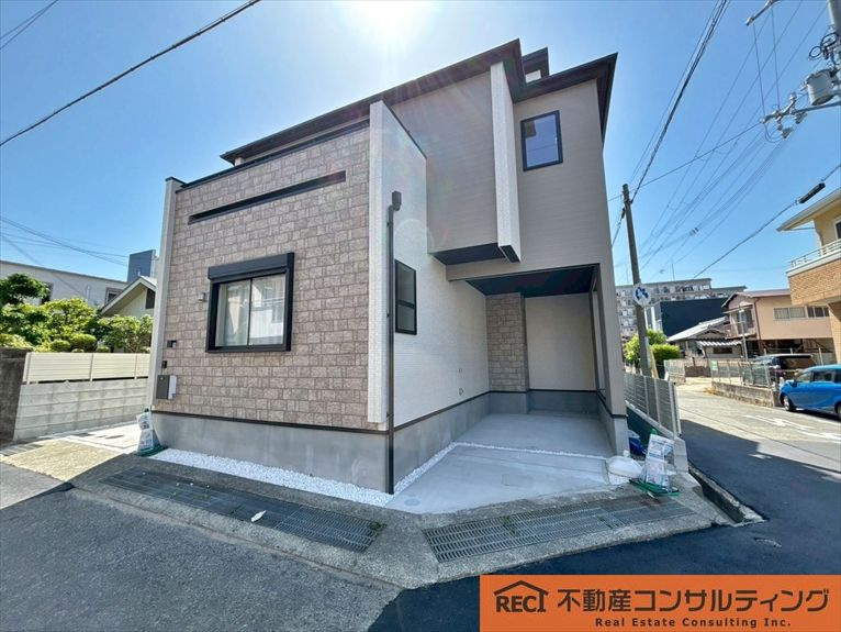 西宮市東鳴尾町2丁目　新築戸建の外観