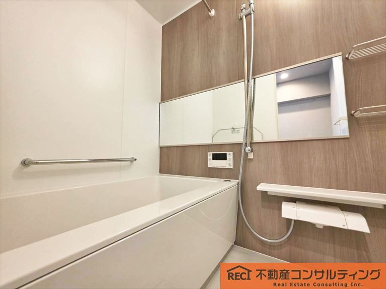 夙川ビューハイツB棟の浴室|3沿線利用可能♪
