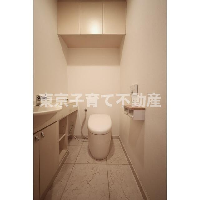 パレスサイド三番町のトイレ